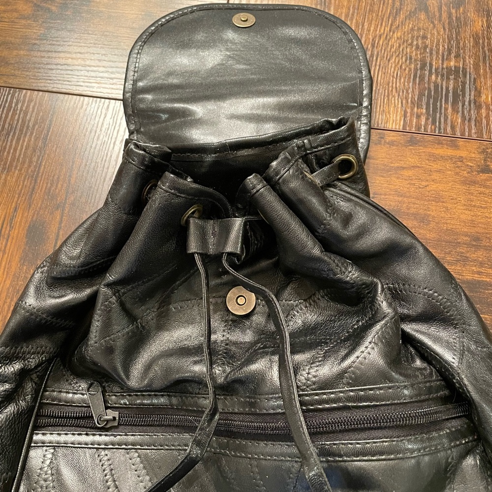 1990s Leather Drawstring Backpack - image 2